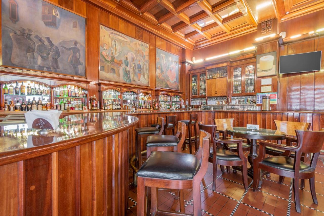 Hotel Ayenda Maury 3*